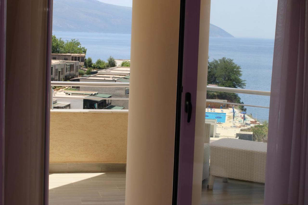 Cc Hotel & Residence Vlorë Eksteriør billede